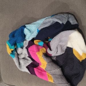 Multicolor infinity Chevron scarf